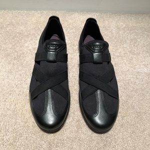 Ecco Black Sense Elastic